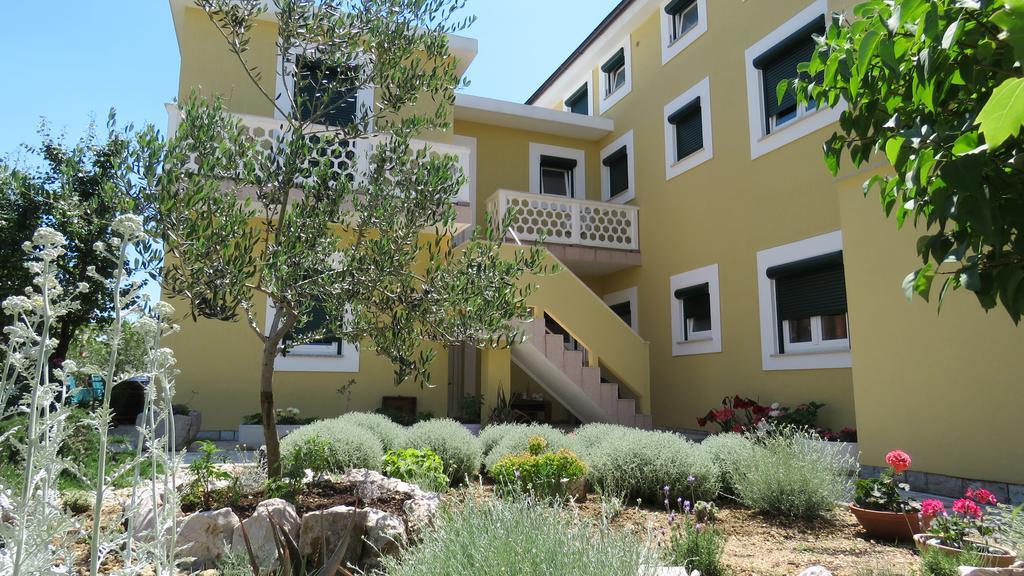Apartments Marija Башка Екстер'єр фото