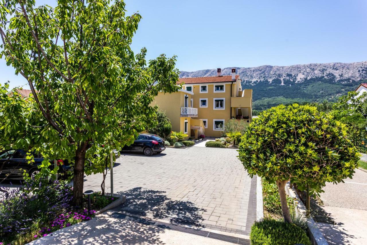 Apartments Marija Башка Екстер'єр фото