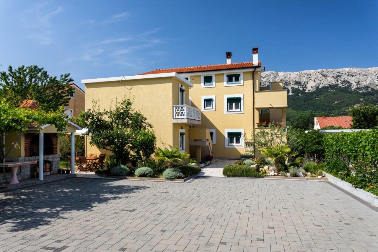 Apartments Marija Башка Екстер'єр фото