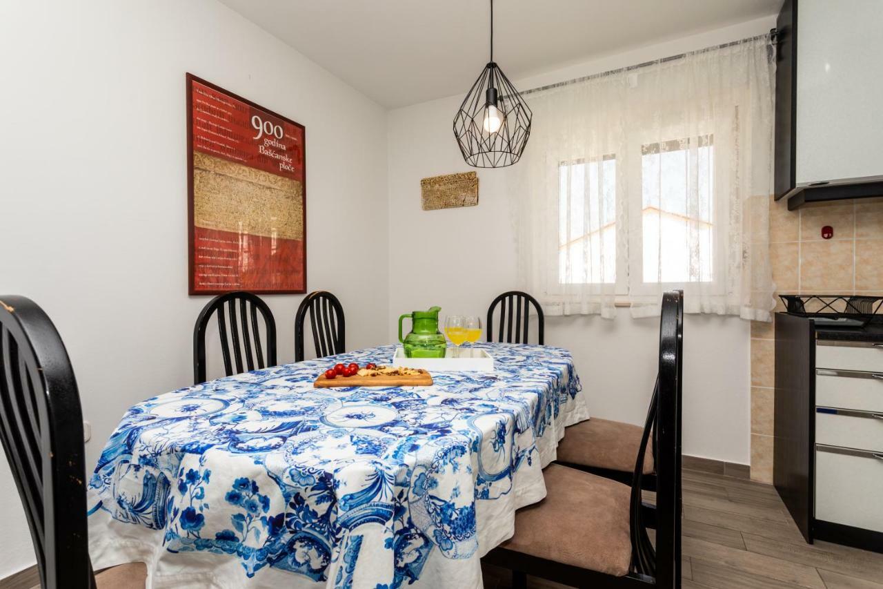 Apartments Marija Башка Екстер'єр фото