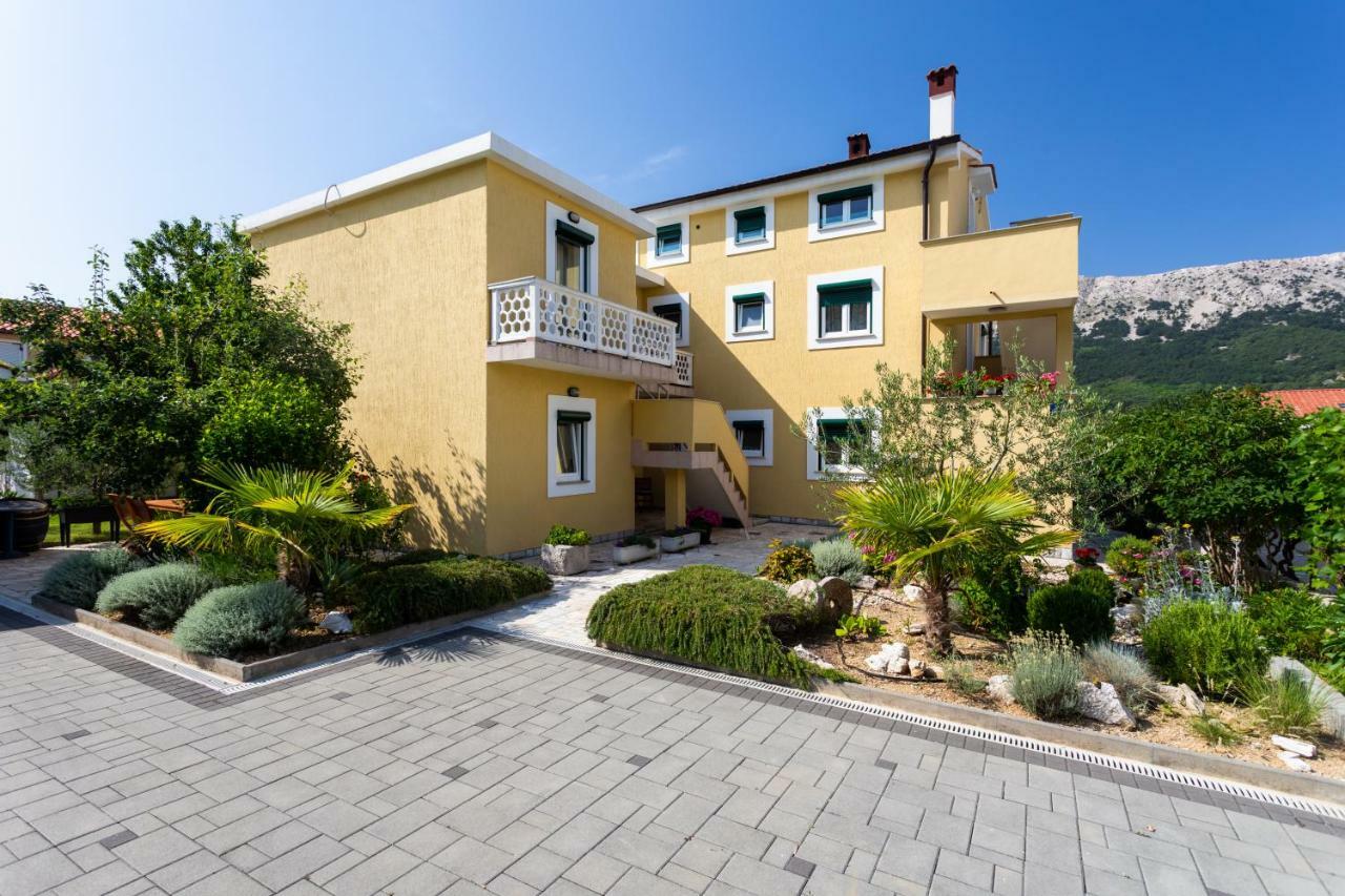 Apartments Marija Башка Екстер'єр фото
