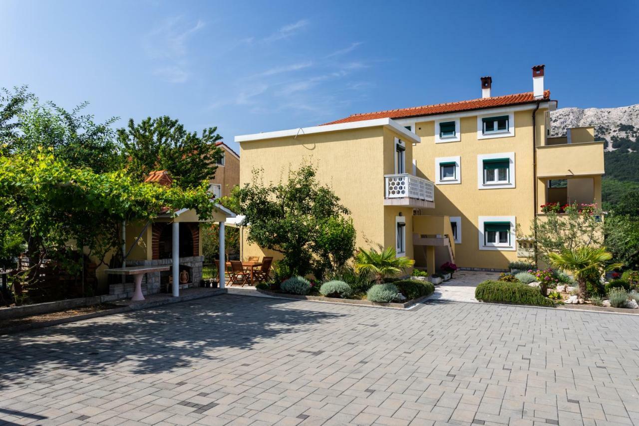 Apartments Marija Башка Екстер'єр фото