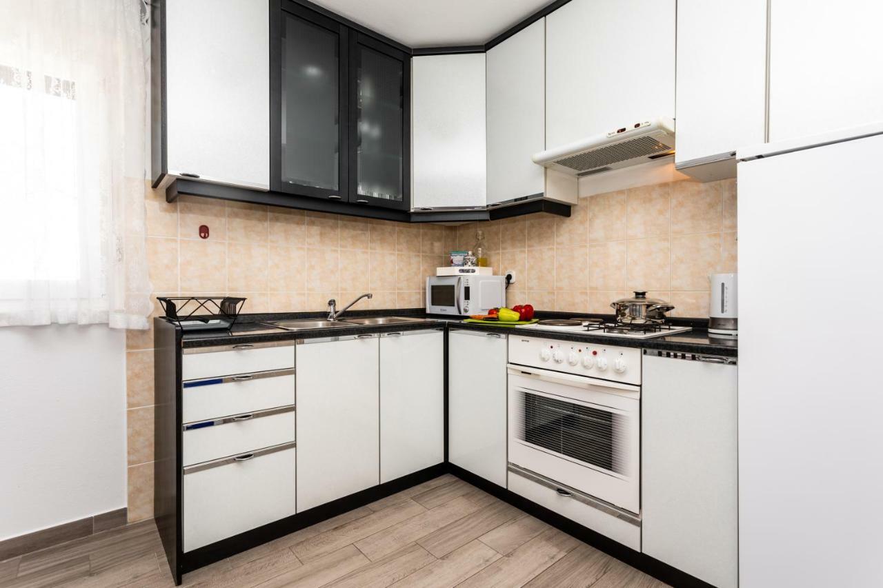Apartments Marija Башка Екстер'єр фото