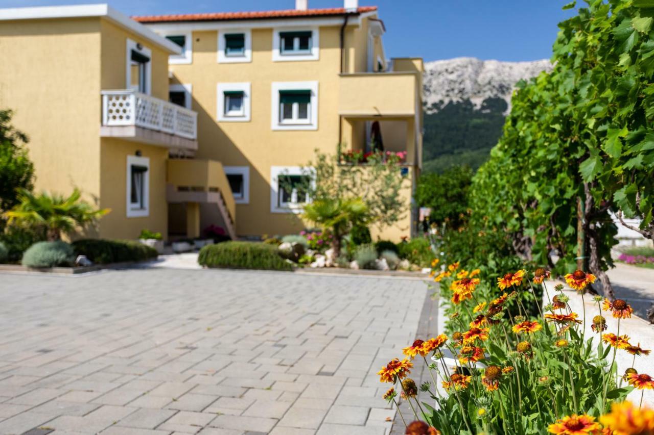 Apartments Marija Башка Екстер'єр фото