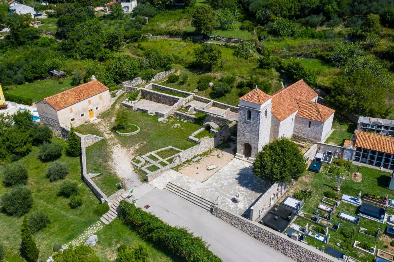 Apartments Marija Башка Екстер'єр фото