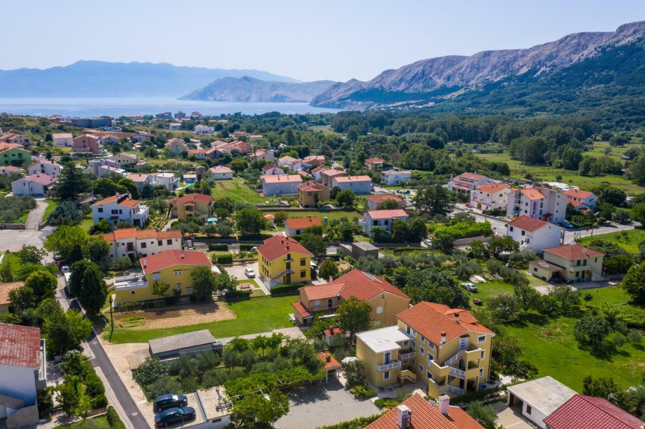 Apartments Marija Башка Екстер'єр фото